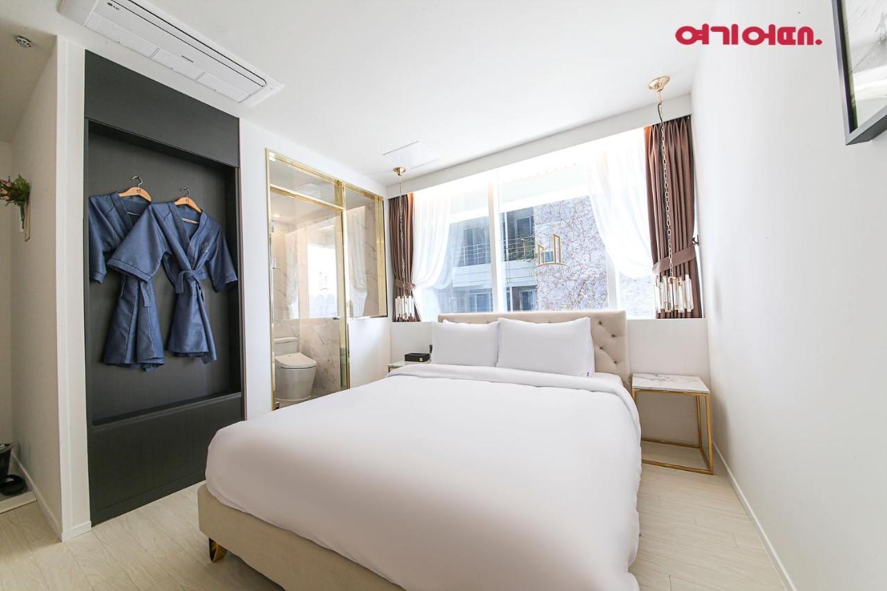 De Homme Hotel Busan Bagian luar foto