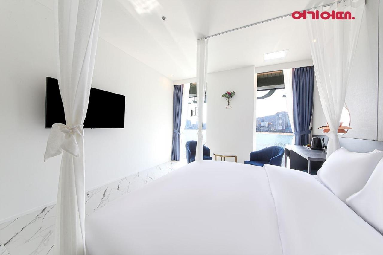 De Homme Hotel Busan Bagian luar foto